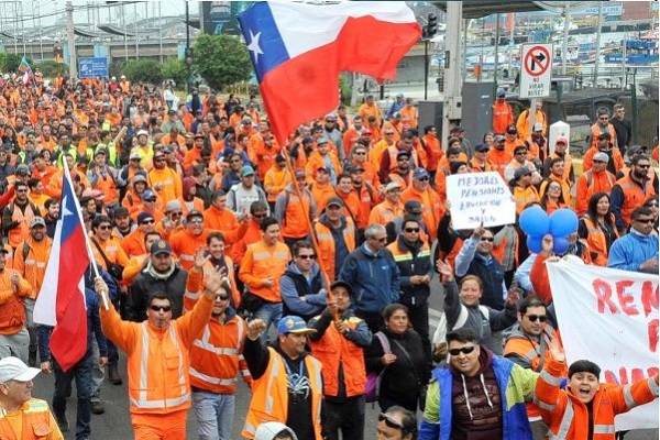 Chile aprueba reducción de jornada laboral a 40 horas