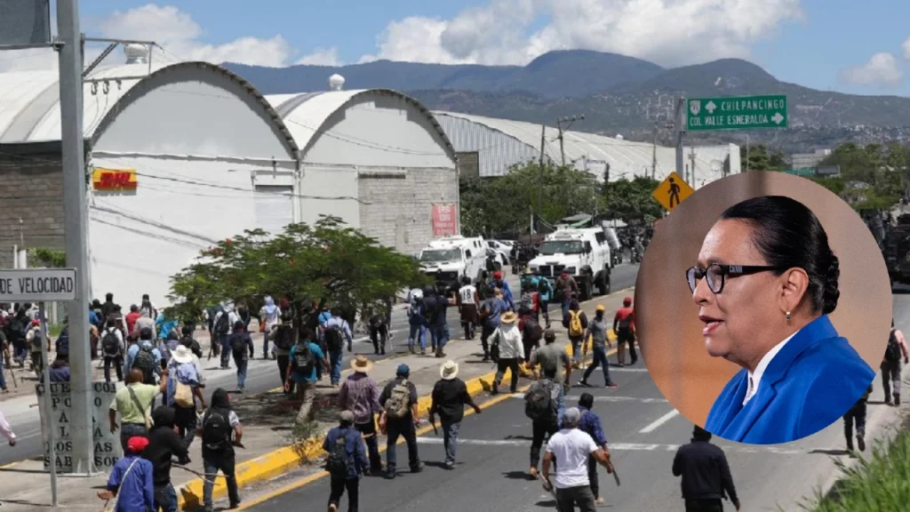 La titular de la SSCP, Rosa Icela Rodríguez informó que se seguirá entablando el diálogo, diálogo, diálogo en este problema en Chilpancingo, Guerrero.