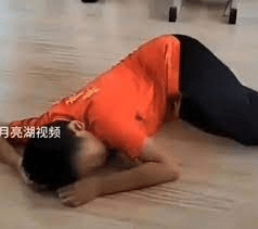 El menor murió a pocas horas de iniciar con las clases en un Club de Artes Marciales en Shandong, China, padres buscan que se castigue a los responsables.