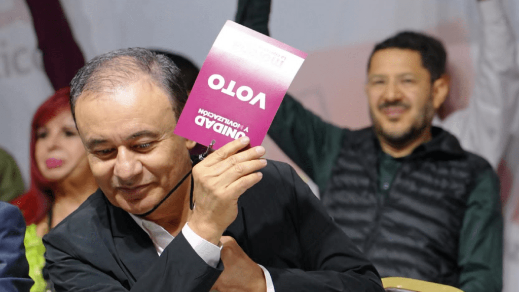 Alfonso Durazo, presidente del consejo nacional de Morena, se lanzó contundentemente contra la oposición quien busca engañar al pueblo con su candidata.