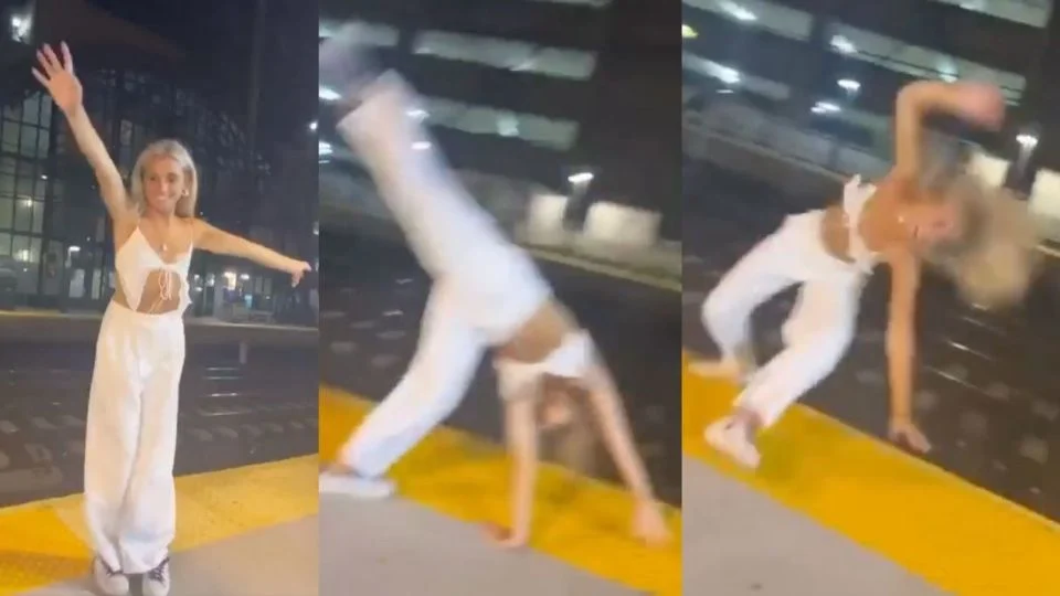 El intento de la joven de pararse de manos en el Metro para grabarlo terminó con una caída que le costó caro y se volvió viral. 