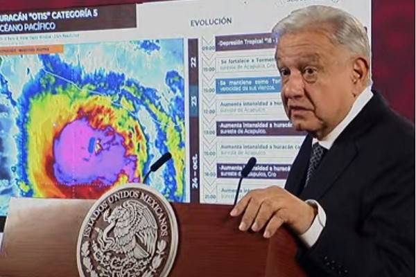 Huracán Otis tocó tierra con categoría 5. Pegó muy fuerte en la Costa Grande de Guerrero. AMLO informa de áreas incomunicadas. Se atiende emergencia