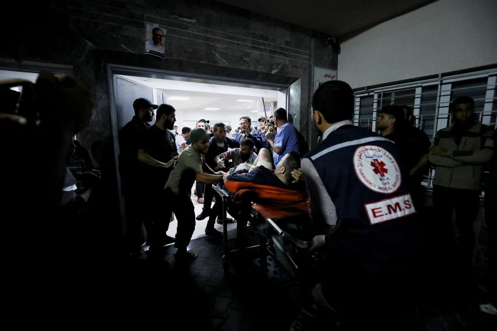 Portavoz israelí confirma ataque en contra de un hospital en Gaza y luego se desdice