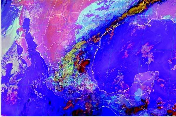 Meteorológico Nacional vigila atentamente 4 zonas de baja presión con entre 80% y 20% de posibilidad de convertirse en tormenta tropical o huracán
