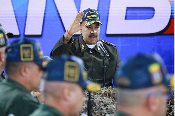 Nicolás Maduro moviliza la Fuerza Armada Nacional Bolivariana sobre el Caribe oriental de Venezuela y la Fachada Atlántica. Derecho a defenderse, señala