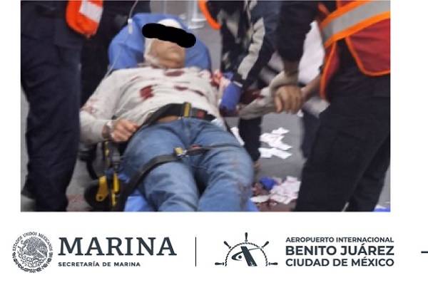 Hombre de 26 años de edad detenido tras riña en la que hirió en cuello y cabeza a un pasajero venezolano en el Aeropuerto Internacional de la CDMX