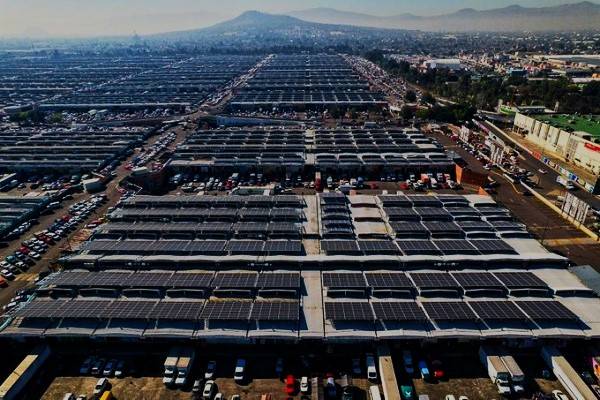 Inauguran planta Solar más grande del mundo dentro de una urbe en techo de Centra de Abasto. Que México seas potencia en energía renovable: Sheinbaum