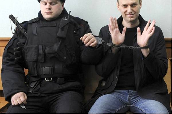 Opositor a Putin y condenado Iván Zhdánov, preso cárcel “Lobo polar” - la más lejana a la civilización de toda Rusia-; sintió malestares durante un paseo