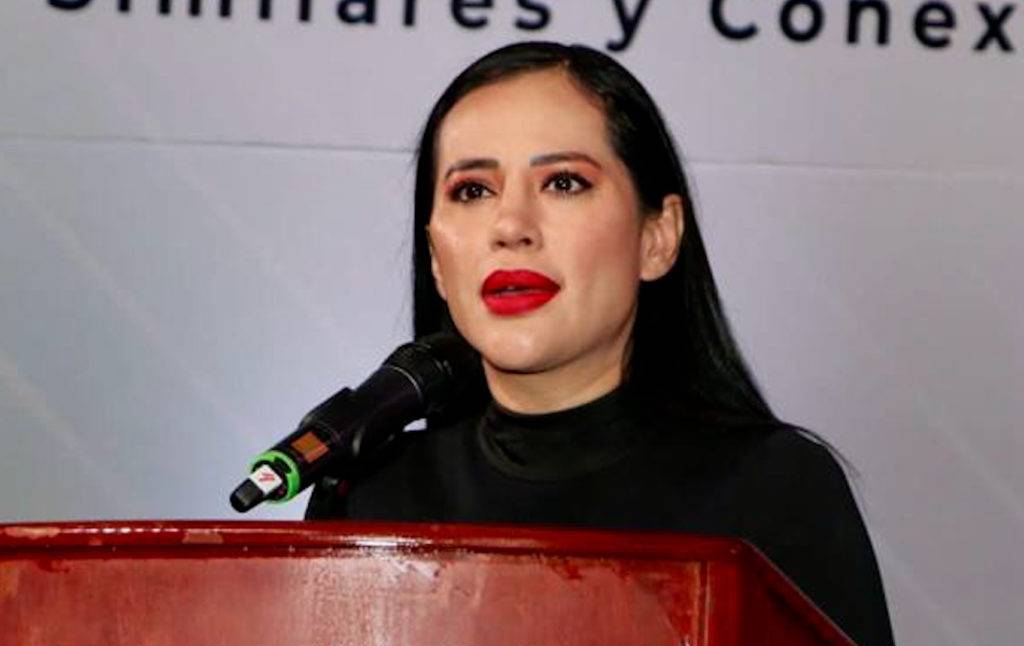 A través de un mensaje dirigido a medios de comunicación, Movimiento Ciudadano informó que Sandra Cuevas se registraría como aspirante al Senado.