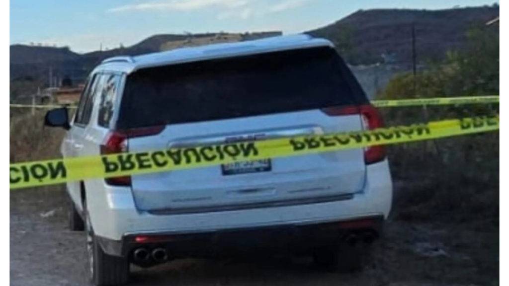 Las autoridades de Jalisco ya se encuentran reuniendo pruebas para investigar la aparición de cinco cuerpos sin vida al interior de una camioneta.