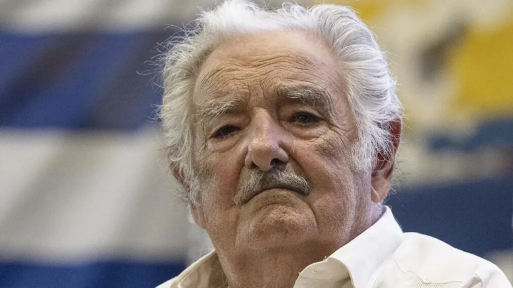 Uno de los más destacados políticos de América Latina, José Mujica, está enfrentando uno de sus más importantes retos de la vida, la lucha contra el cáncer.
