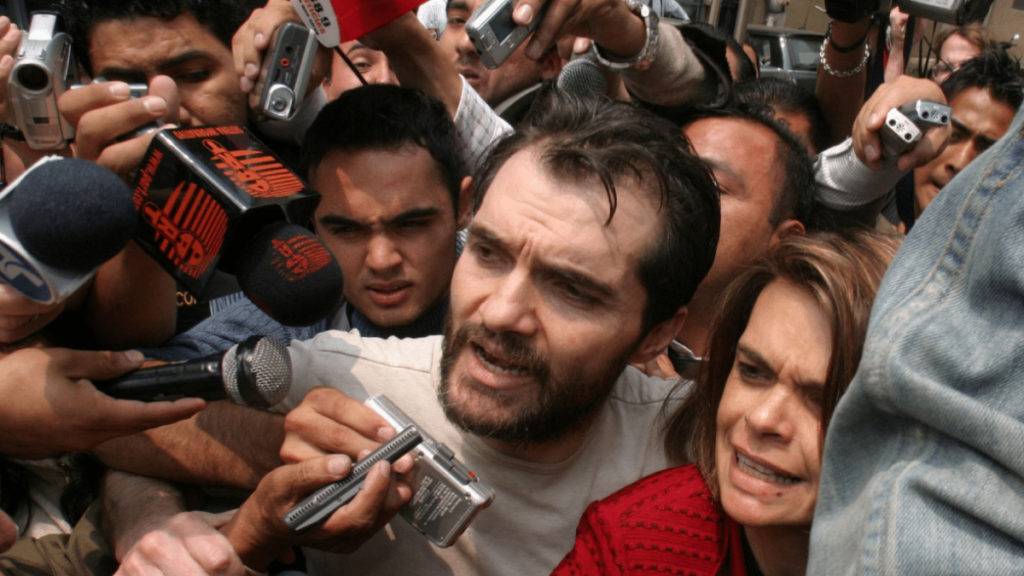 Carlos Ahumada promovió un amparo en la Ciudad de México para evitar ser detenido y evitar que pueda comparecer ante las autoridades.