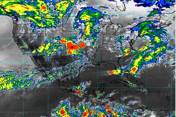 De momento continuará clima de caluroso a extremadamente caluroso. Sin embargo comienzan lluvias muy fuertes en Chiapas y otras entidades