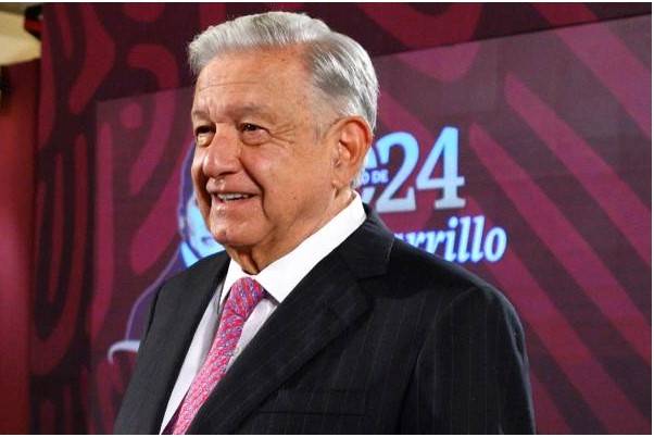 AMLO recordó que en 2006, negaron recuento total de votos, Ahora se puede completar en una semana, asegurando transparencia y tranquilidad