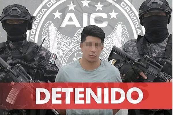 Además, la Fiscalía informó que arrestó al tercer implicado en el asesinato de cuatro mujeres, un niño y un bebé, cometido en la ciudad de León, Guanajuato