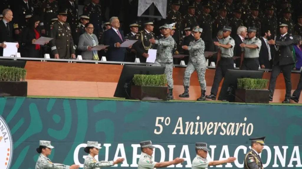 Durante el 5° aniversario de la Guardia Nacional, AMLO reconoció la confianza que le tiene el pueblo de México a dicha corporación de seguridad.