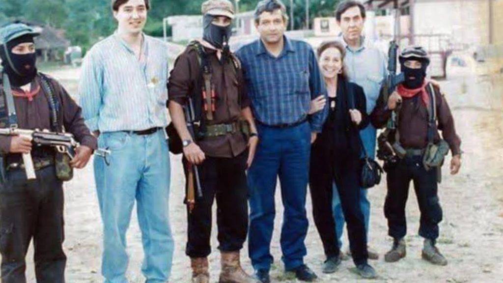 El subcomandante Marcos, lanzó duras críticas contra el presidente AMLO, equiparándolo con exmandatarios como Gustavo Díaz Ordaz.