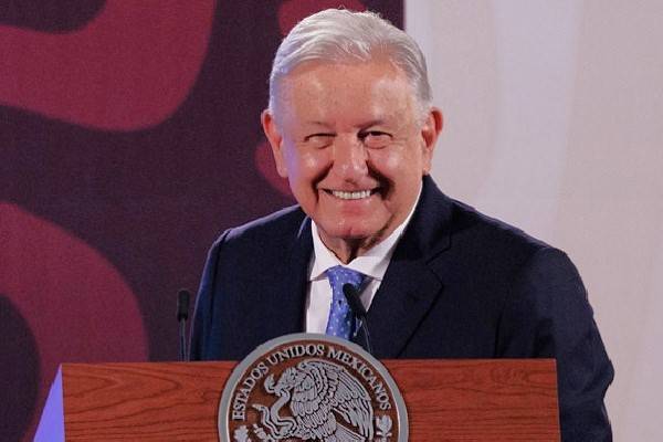 Marina ha generado 773 mil 500 empleos con ahorro de 30 y 40%. Astilleros en Salina Cruz, Tampico, Guaymas, Coatzacoalcos, y Acapulco: AMLO