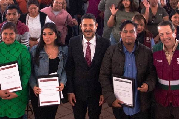 Se trata de 262 mil apoyos de la CDMX del Fondo de Desarrollo Económico (Fondeso) por 2 mil 733 millones a microempresarios y emprendedores: Martí Batres