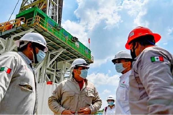 Producción promedio de Pemex: 269 mil barriles de gasolinas, 164 mil de diésel, 30 mil de turbosina y 410 millones de barriles diarios de petrolíferos y gas