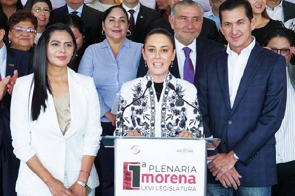 Sheinbaum con senadores de la 4T. Adán Augusto López, coordinador de bancada. Noroña presidirá Mesa Directiva. Araceli Saucedo y Sabino Herrera se suman