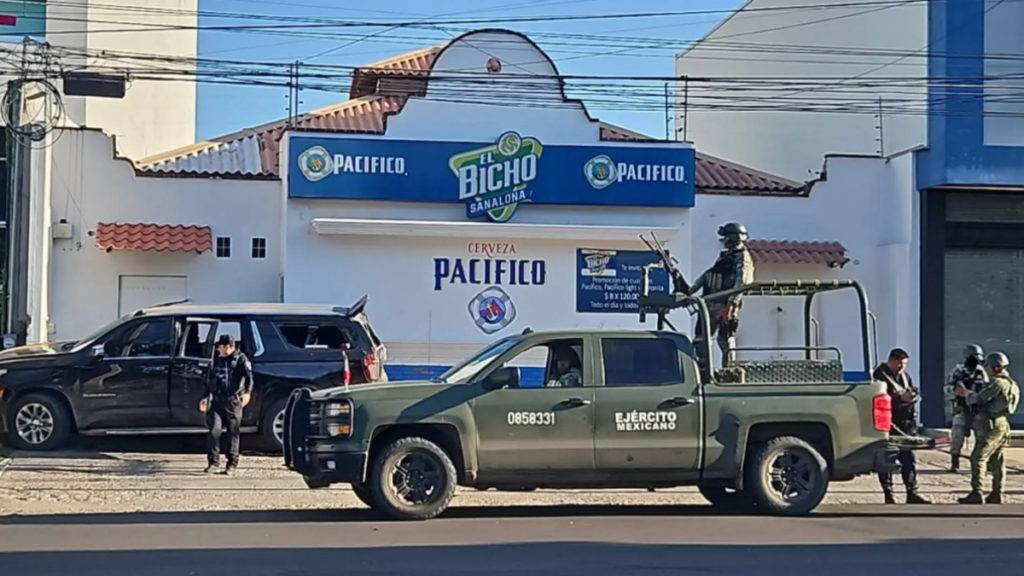 El ataque en el fraccionamiento Cumbres Real se suma a la ola de violencia que sacude a Culiacán por segundo día consecutivo. 