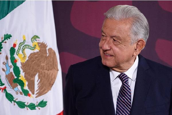 Sistema de Compensación Vitalicia por Justicia Social con padrón de 7 mil 233 trabajadores electricistas. Inversión anual: Mil 835 millones de pesos: AMLO