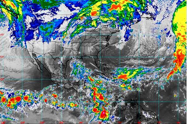 Lluvias por ondas tropicales, 29 al sur, 30 en sureste. Frente frío al norte. Viento muy fuerte: Noroeste, norte y noreste, torbellinos. Sinaloa máximo 40º