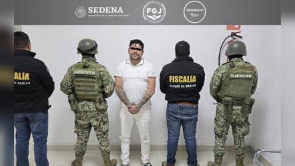 Autoridades del Estado de México detienen a “El Nariz”, principal extorsionador de la Familia Michoacana en el Valle de Toluca.