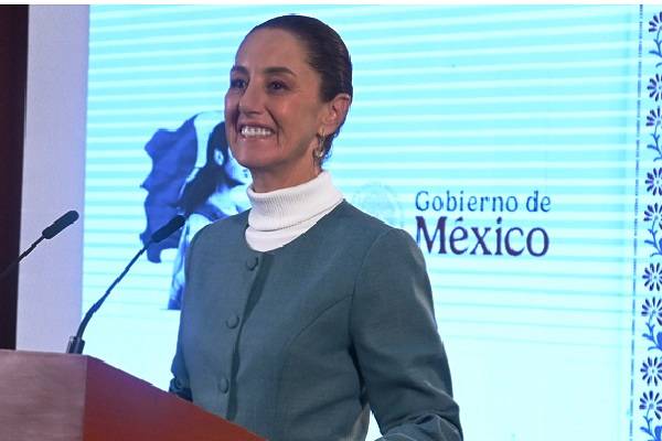 Además la presidenta de México también firmó decreto ferroviario para que vuelvan los trenes de pasajeros, tras voto de legislativos local y federal