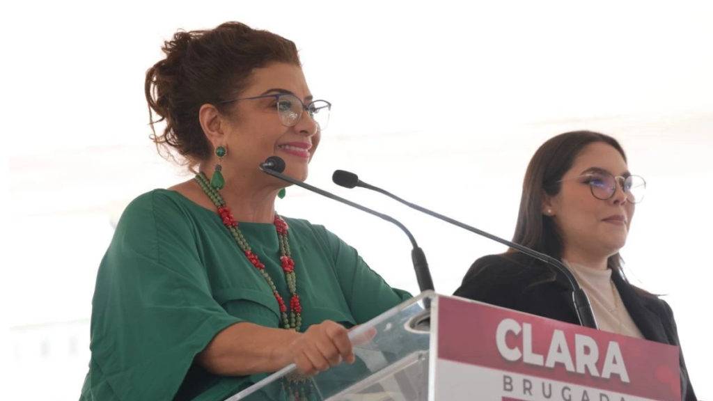 Clara Brugada propone la creación de 100 centros de cuidado emocional y una reforma legal para fortalecer la atención en salud mental.