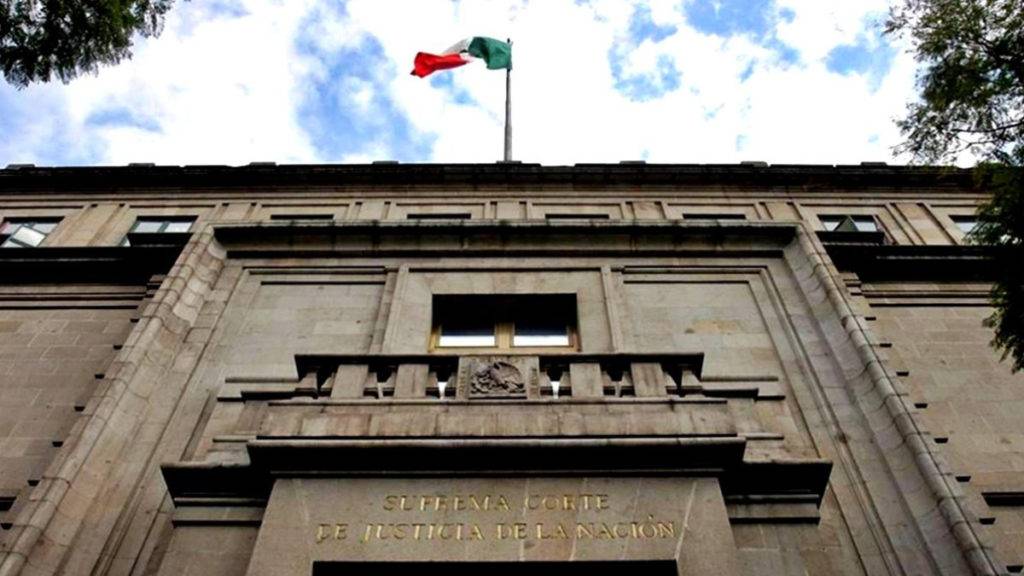 La SCJN reafirma la reforma al Poder Judicial, mientras líderes políticos de la 4T reaccionan celebrando un triunfo para la justicia y el pueblo de México.