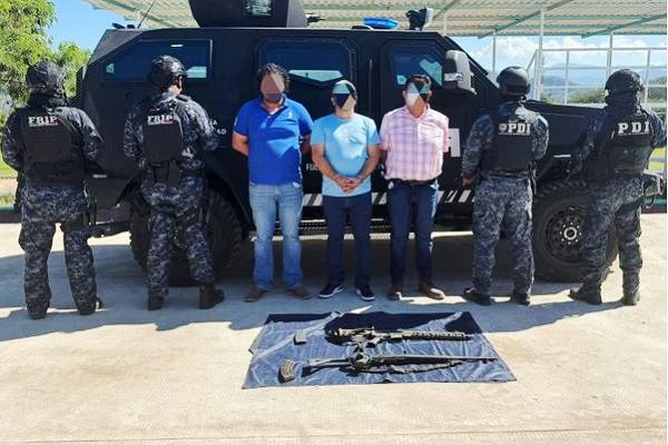 Frontera Comalapa, Chiapas: J.A. Villatoro detenido se le investiga extorsión, homicidio y corrupción. Señalan vínculos con cártel de Guatemala