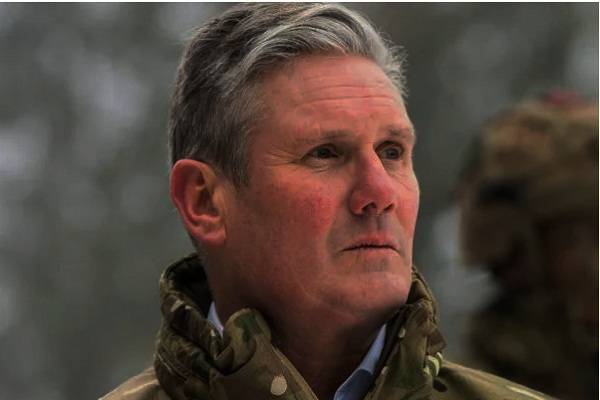 12 nuevos submarinos nucleares y rearme de Reino Unido