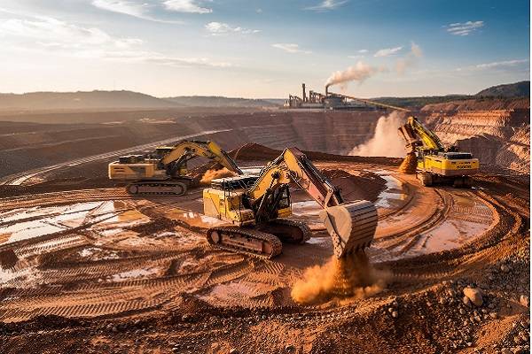 EE.UU no tiene ni el 10% de mineras críticos y tierras raras que posee Brasil, por eso el intervencionismo dice ministro de Economía