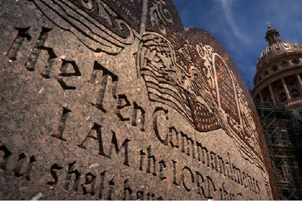 Laicos y religiosos demandaron en contra de la Ley 10 de Texas para que se respete el libre pensamiento en EE.UU
