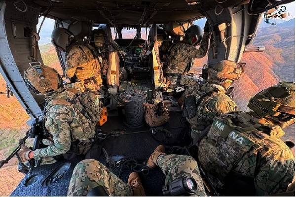 Helicóptero artillado abre fuego contra pistoleros en Tepalcatepec, el mayor bastión criminal de Michoacán