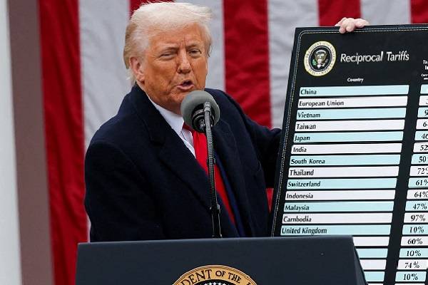 Exenciones de aranceles piden a Trump, argumentando que los productos, desde el pescado hasta los pepinos, no se pueden cultivar en casa