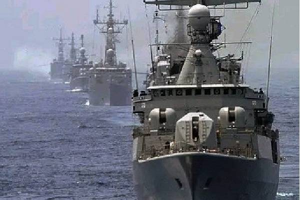 Fuentes de EE.UU afirman que tres destructores llegarán a la costas de Venezuela como parte del despliegue contra el narco