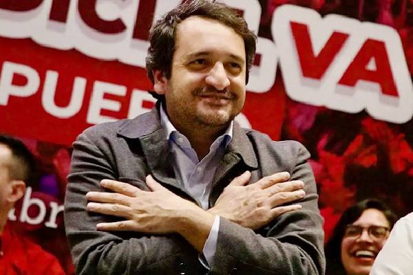 Amparo permite trámite electrónico simple a favor de un tercero con 72 horas para ratificar. Abogado Smith denuncia suplantación de identidad