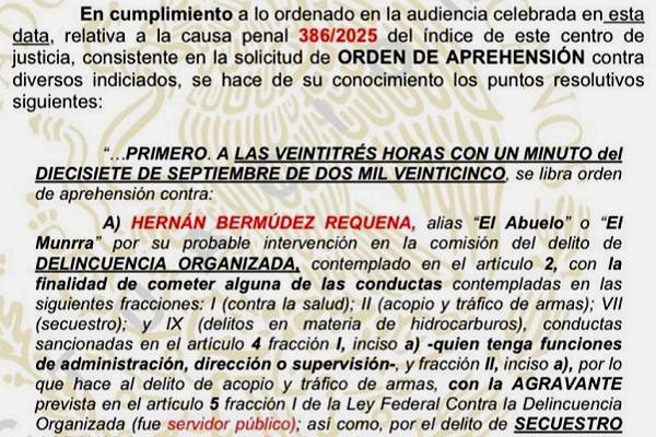 De Paraguay escala Bogotá. Tras aterrizar en México se cumplió orden de aprehensión contra Bermúdez Requena. Prosiguió de Tapachula a Toluca