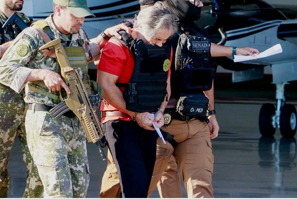 Expulsa Paraguay a Bermúdez Requena. La búsqueda de la verdad y la aplicación estricta del principio de cero impunidad: Sheinbaum