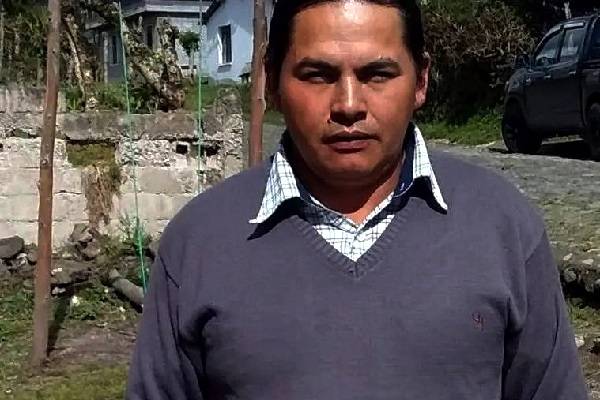 En Perú la policía dispersó con gases lacrimógenos movilización de la generación Z. Dirigente Efraín Fueres de Ecuador muere tras represión