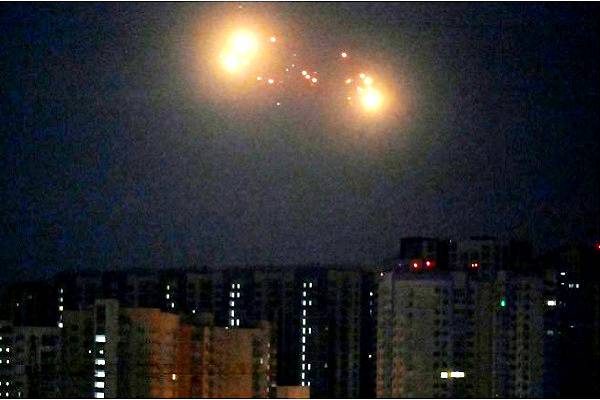 En lo que no parece accidental, drones rusos violan el espacio aéreo polaco, OTAN actúa en consecuencia. Tensión