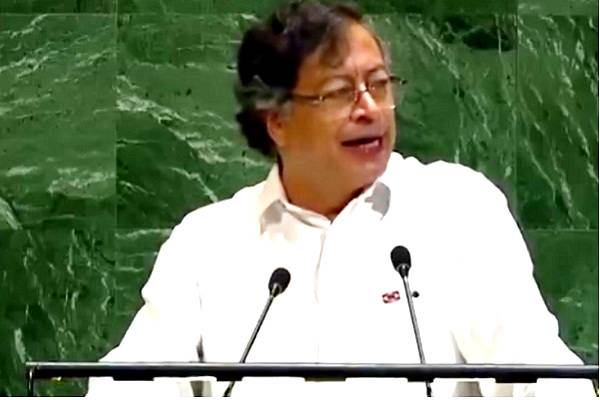 Petro llamó a formar una fuerza internacional de paz para Palestina. Chile condena genocidio y postula a Bachelet a Secretaría General ONU