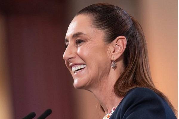 Para pueblos originarios y afromexicanos más de 38 mil proyectos de urbanización, agua potable, vivienda, electrificación y otros: Sheinbaum