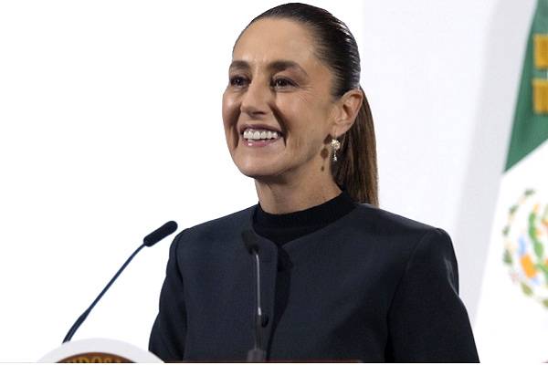 Diálogo siempre dice Sheinbaum a Salinas Pliego. Negociación de impuestos prohibido por ley. Si paga es beneficiado conforme Código Fiscal