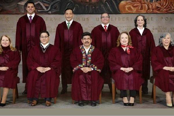 Ministros de Suprema Corte al ISSSTE. Con la medida se podrá ahorrar 800 millones de pesos al año: Hugo Aguilar Ortiz