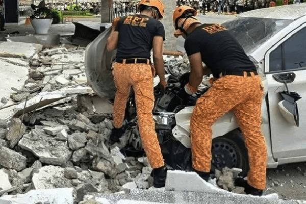 Fuerte sismo de 7,4 seguido de una réplica de 6,9 deja 7 muertos en Filipinas. Se emite alerta de Tsunami que incluye a Indonesia