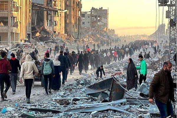 ONU espera que sus camiones puedan entrar en Gaza tras el alto el fuego. Fuerzas de Israel se repliegan a línea amarilla